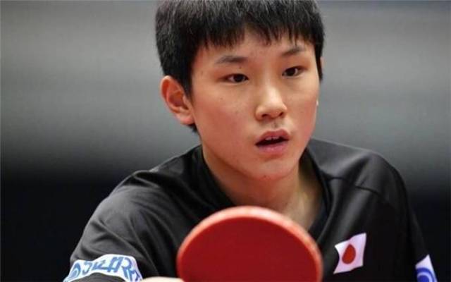 开会议上 开会议上