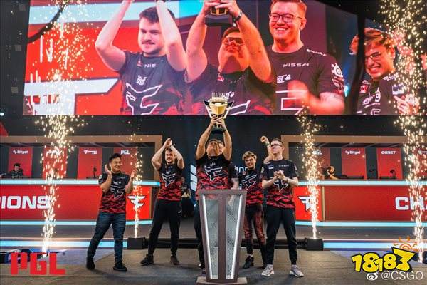 年军在面对 年军在面对