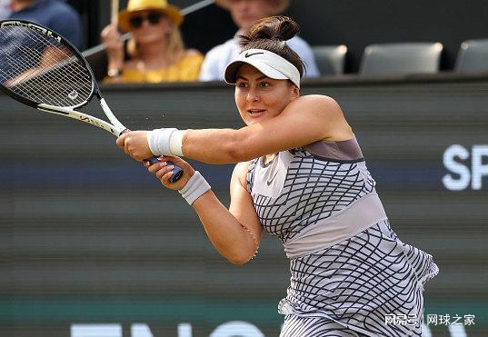 斯瓦泰克 斯瓦泰克