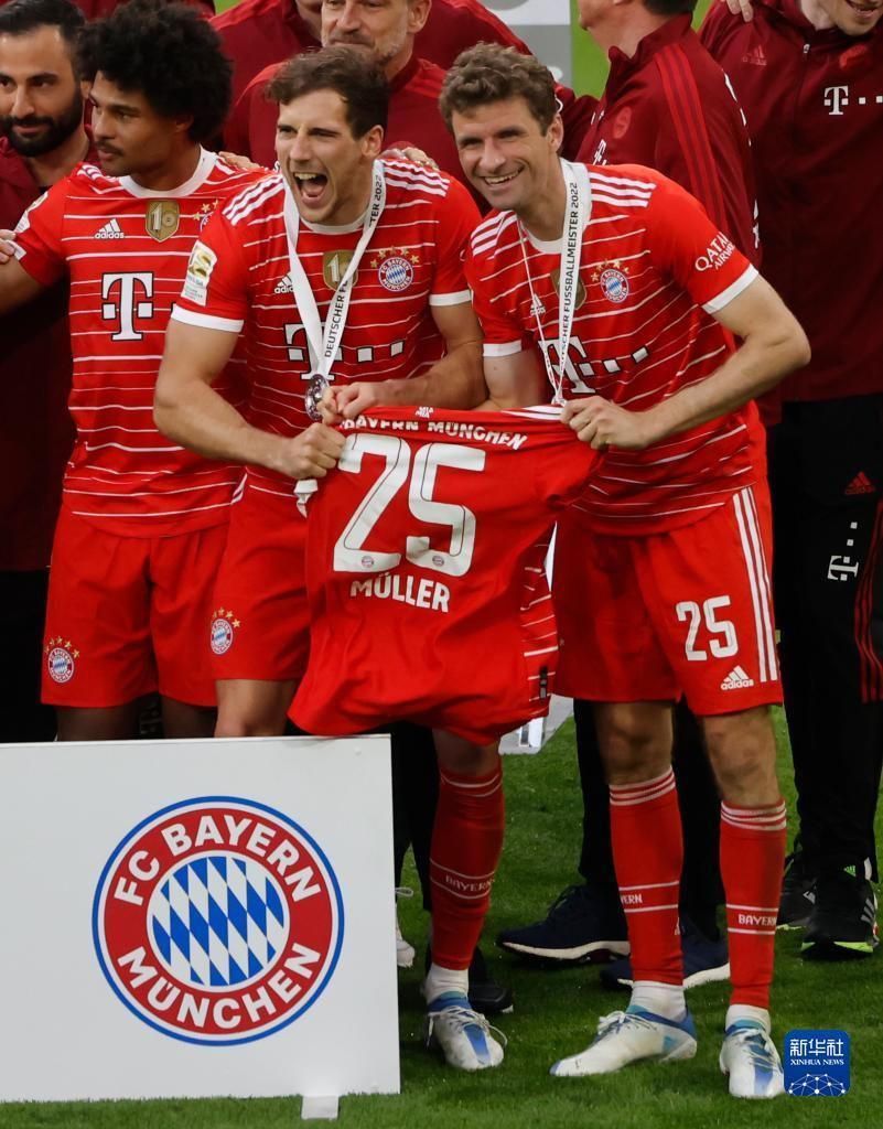 叙事的双重 叙事的双重